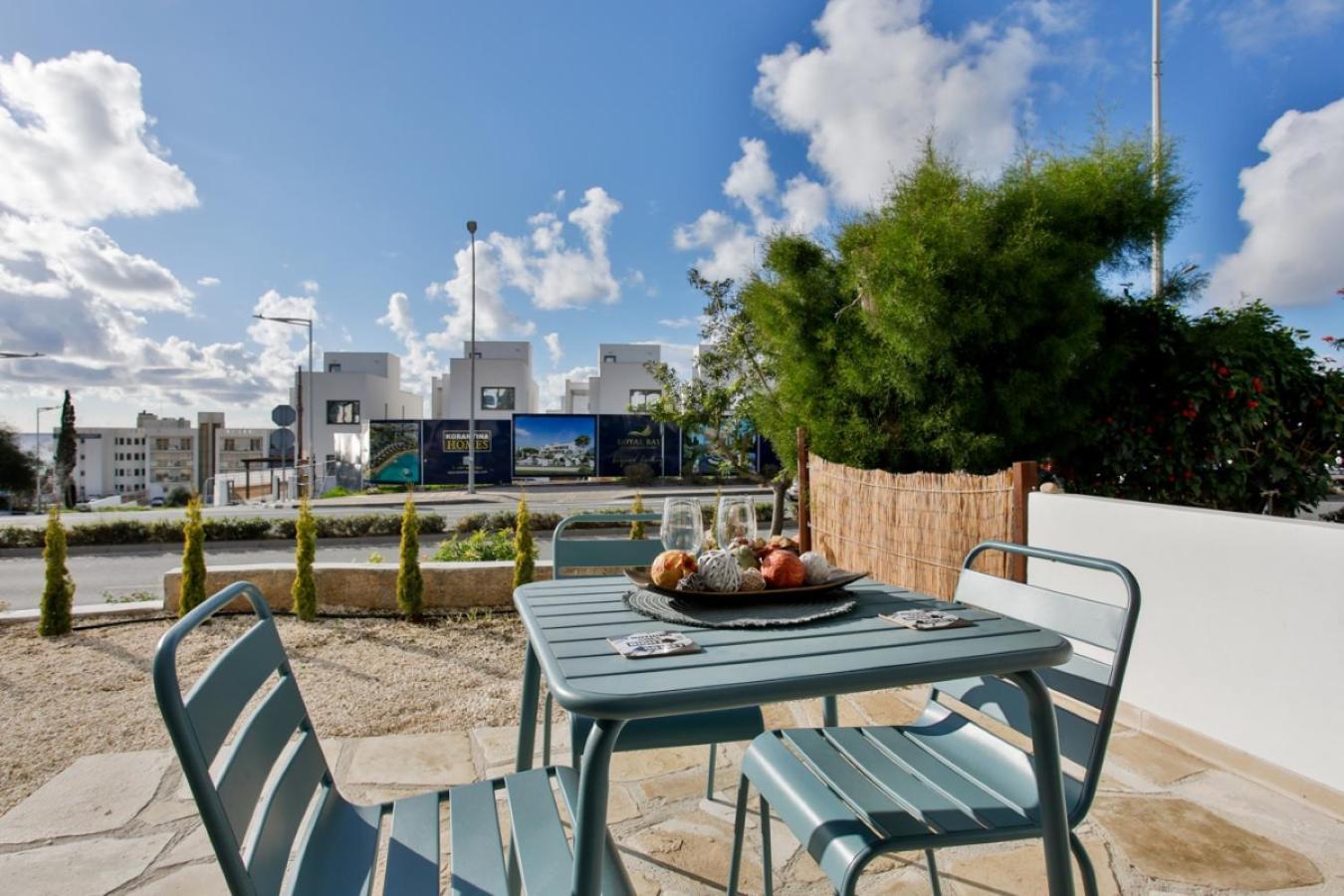 Apartment Eden-perfect Location, Sea View, Stylish Paphos