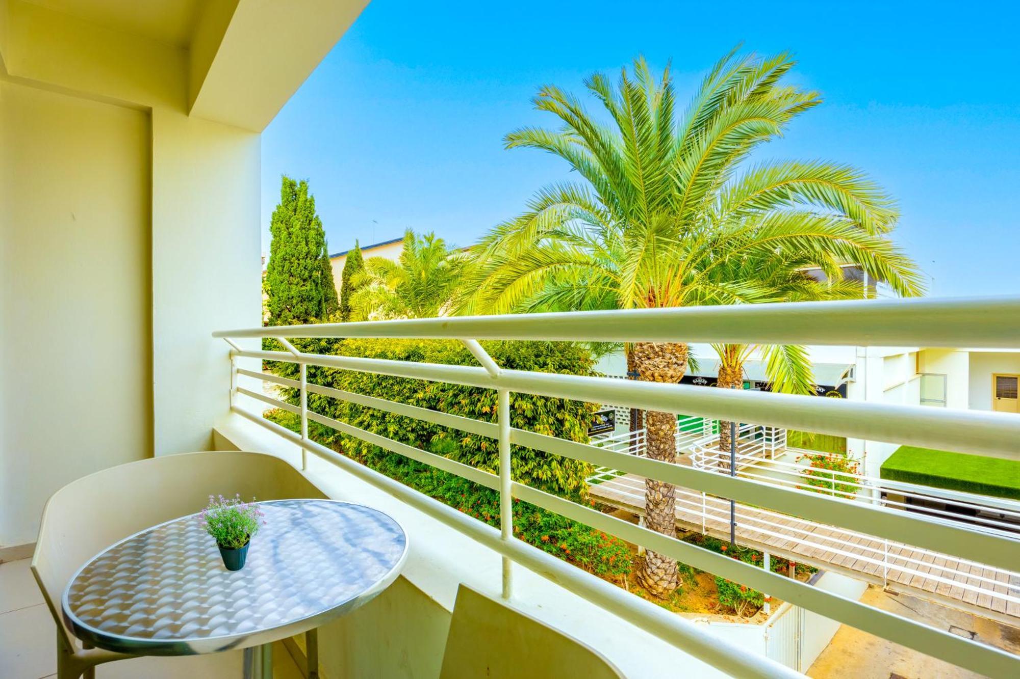 Melpo Antia & Aparthotel Ayia Napa