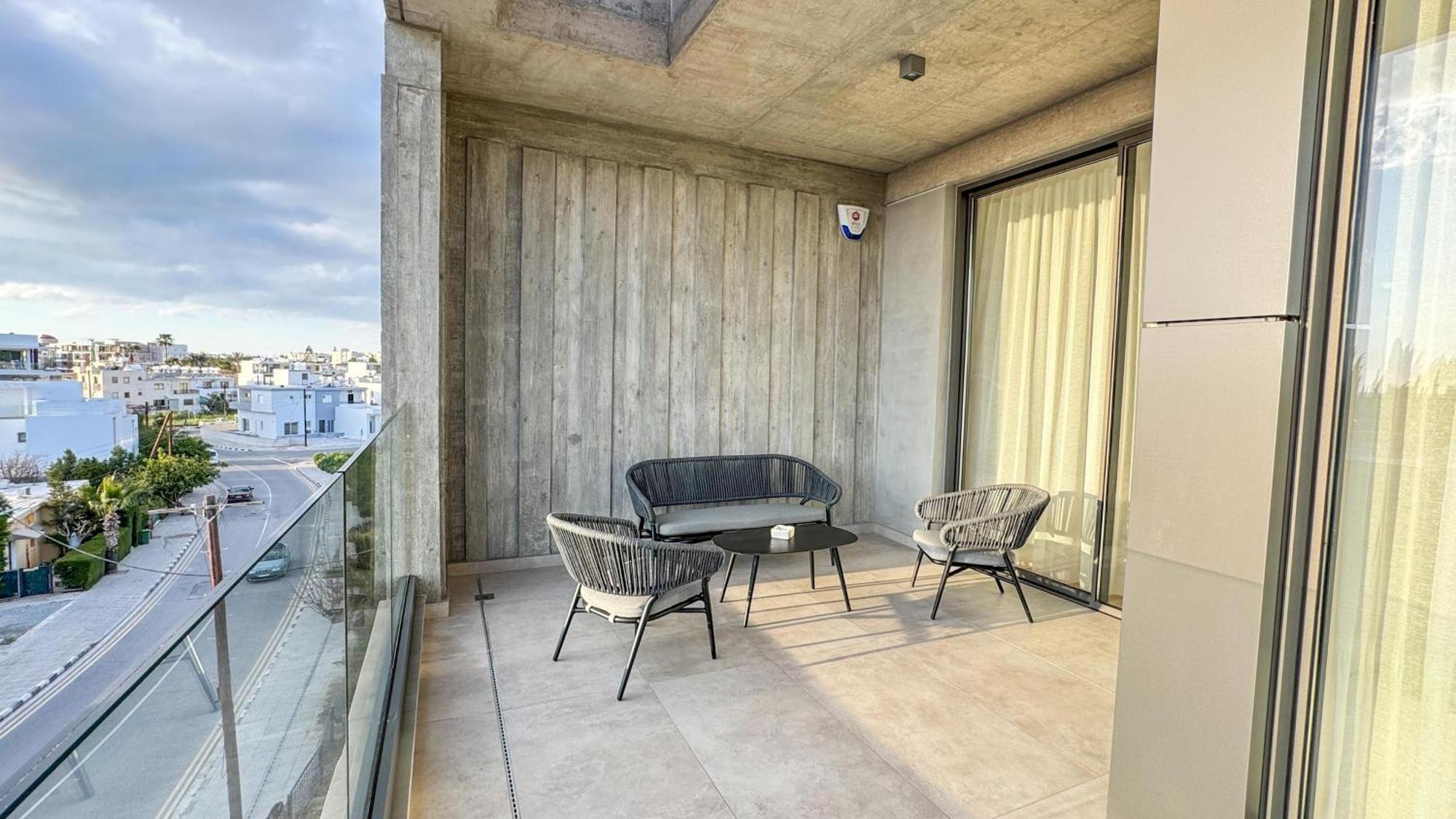 Apartment Malberry Park 302 - Modern 2 Bedroom With Pool, Gym, Jaccuzi