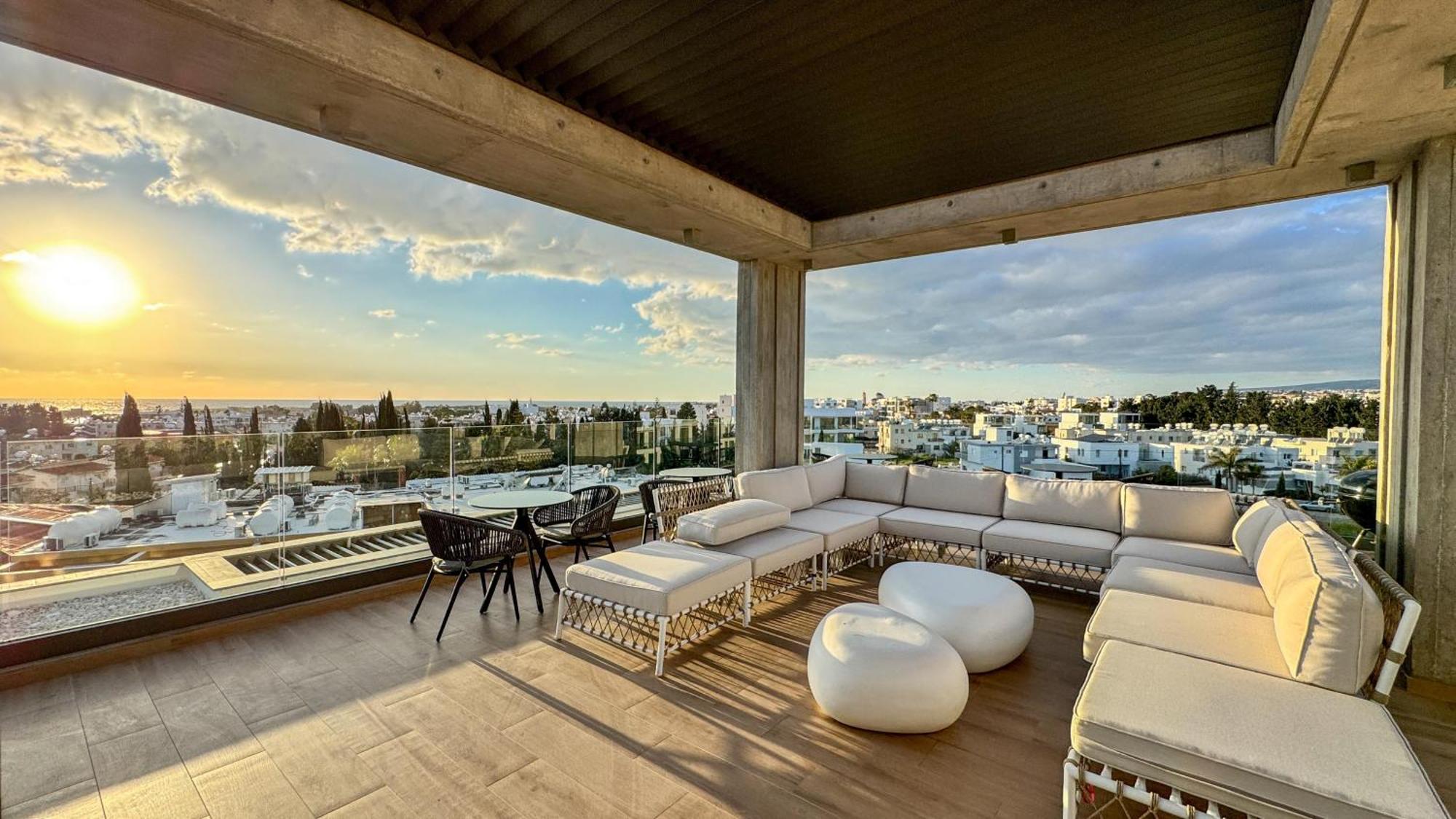 Malberry Park 302 - Modern 2 Bedroom With Pool, Gym, Jaccuzi Apartment