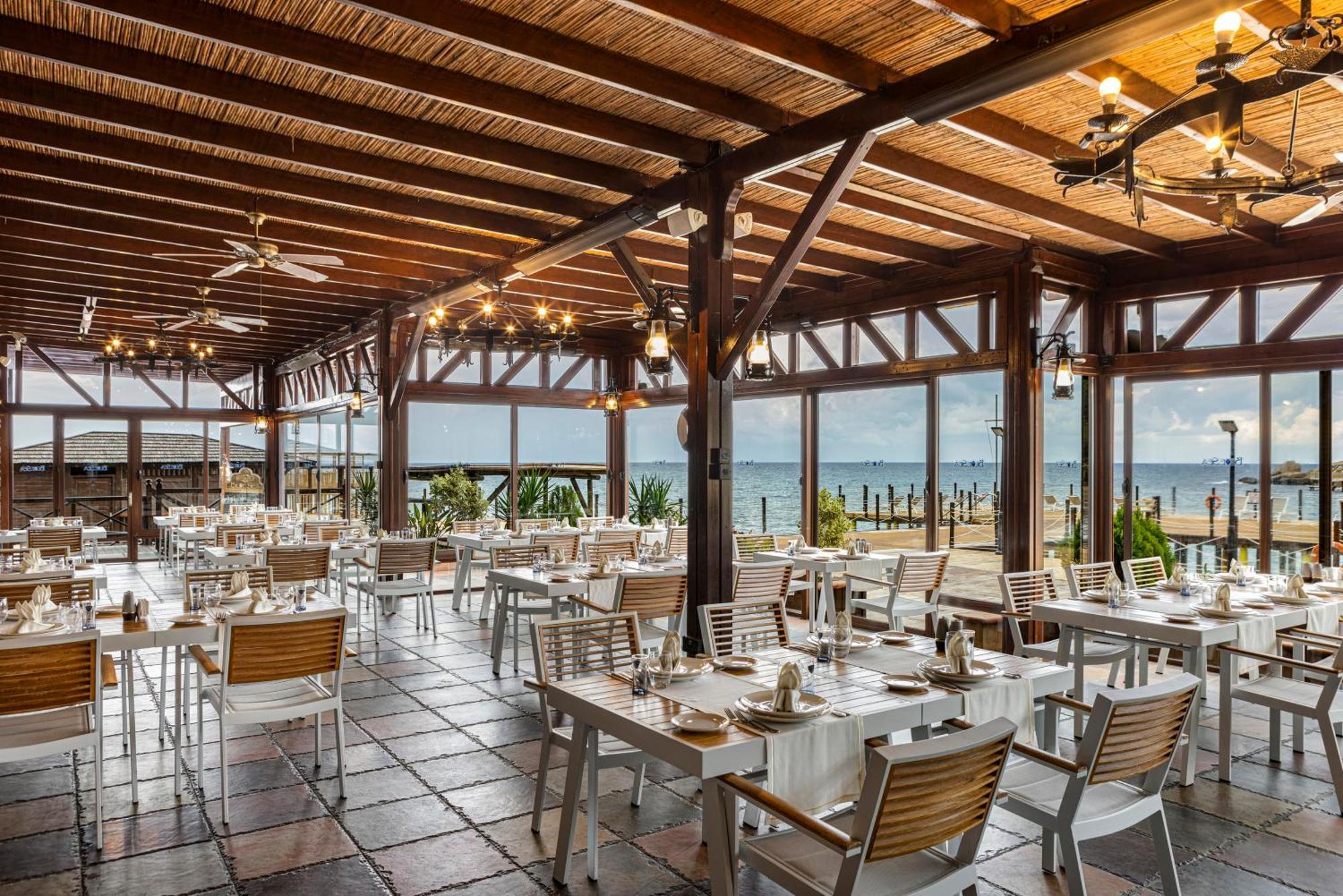 Merit Royal Premium Casino & 5* Karavas (Northern Cyprus)