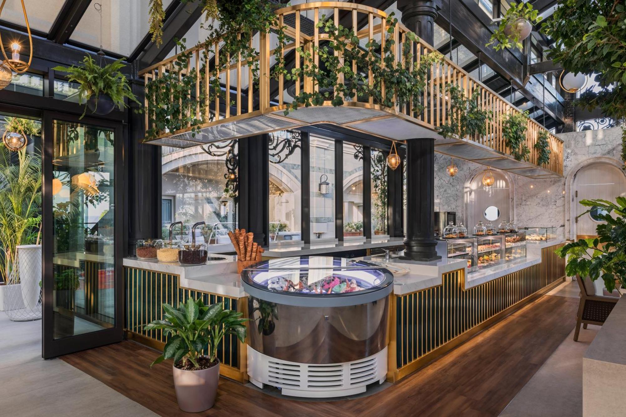 Merit Royal Premium Casino & Hotel