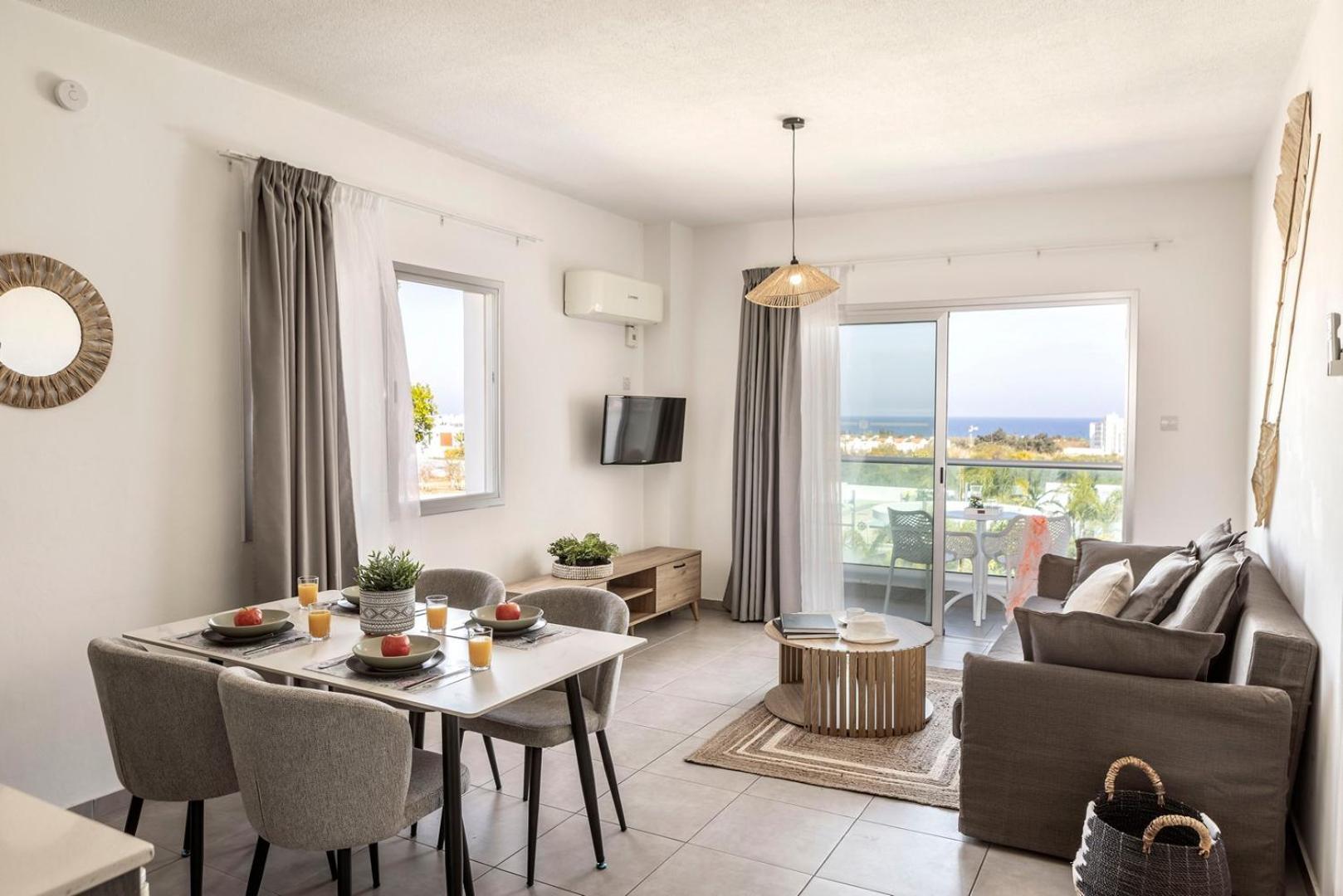 Apartment Somantonia *
