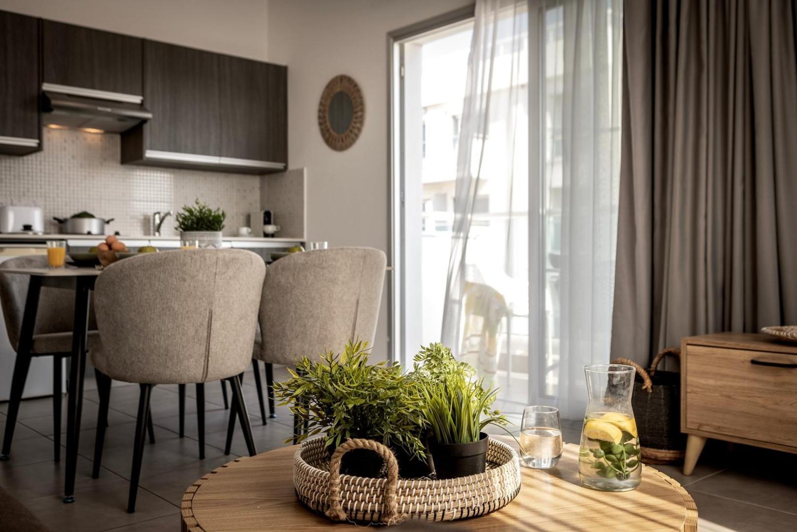 Somantonia Apartment *