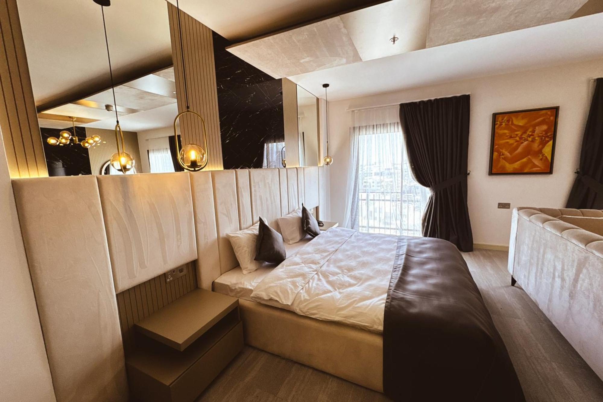 Hotel Dorana Art 3*