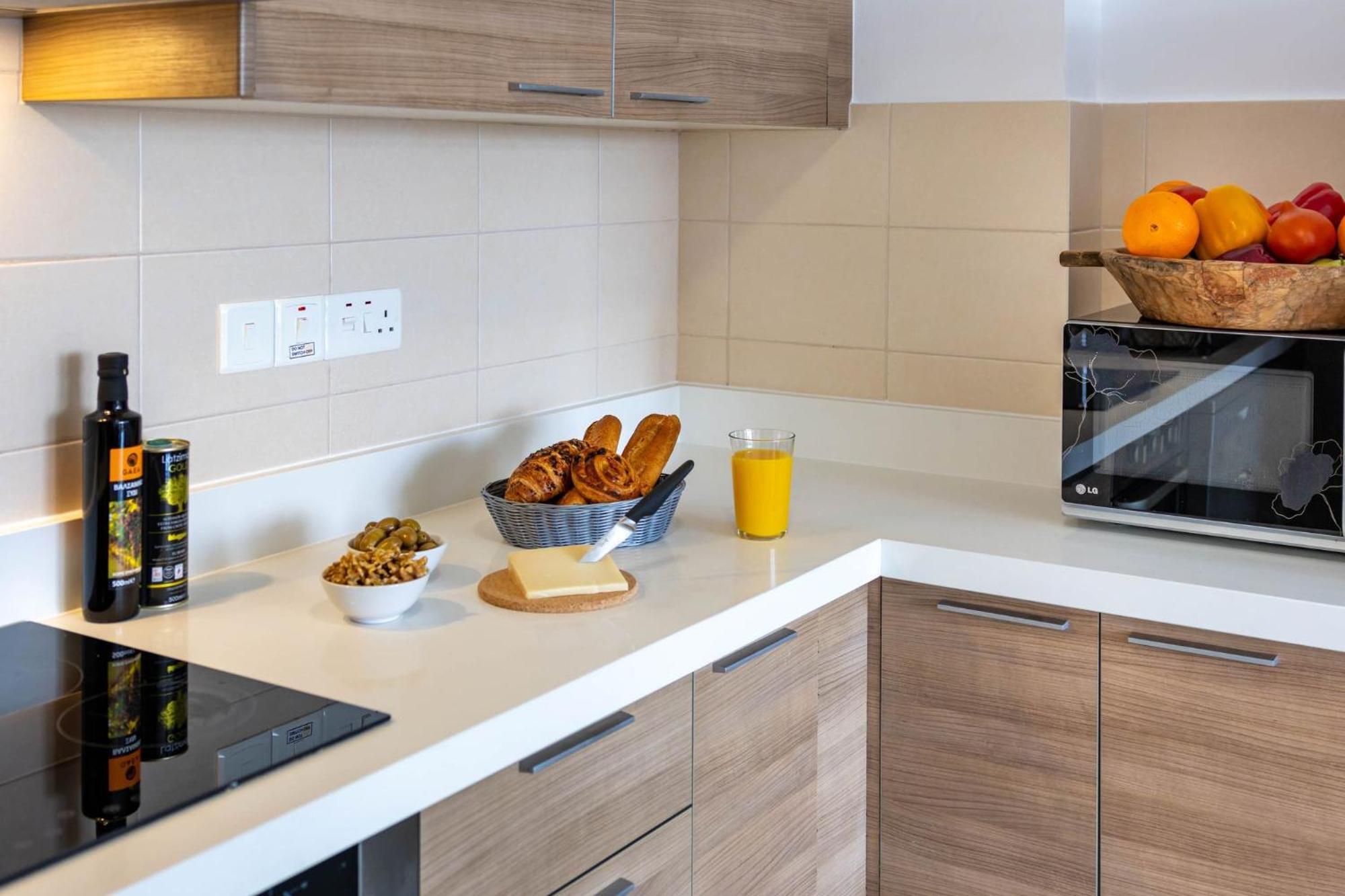 Marathon With Shared Pool * Limassol