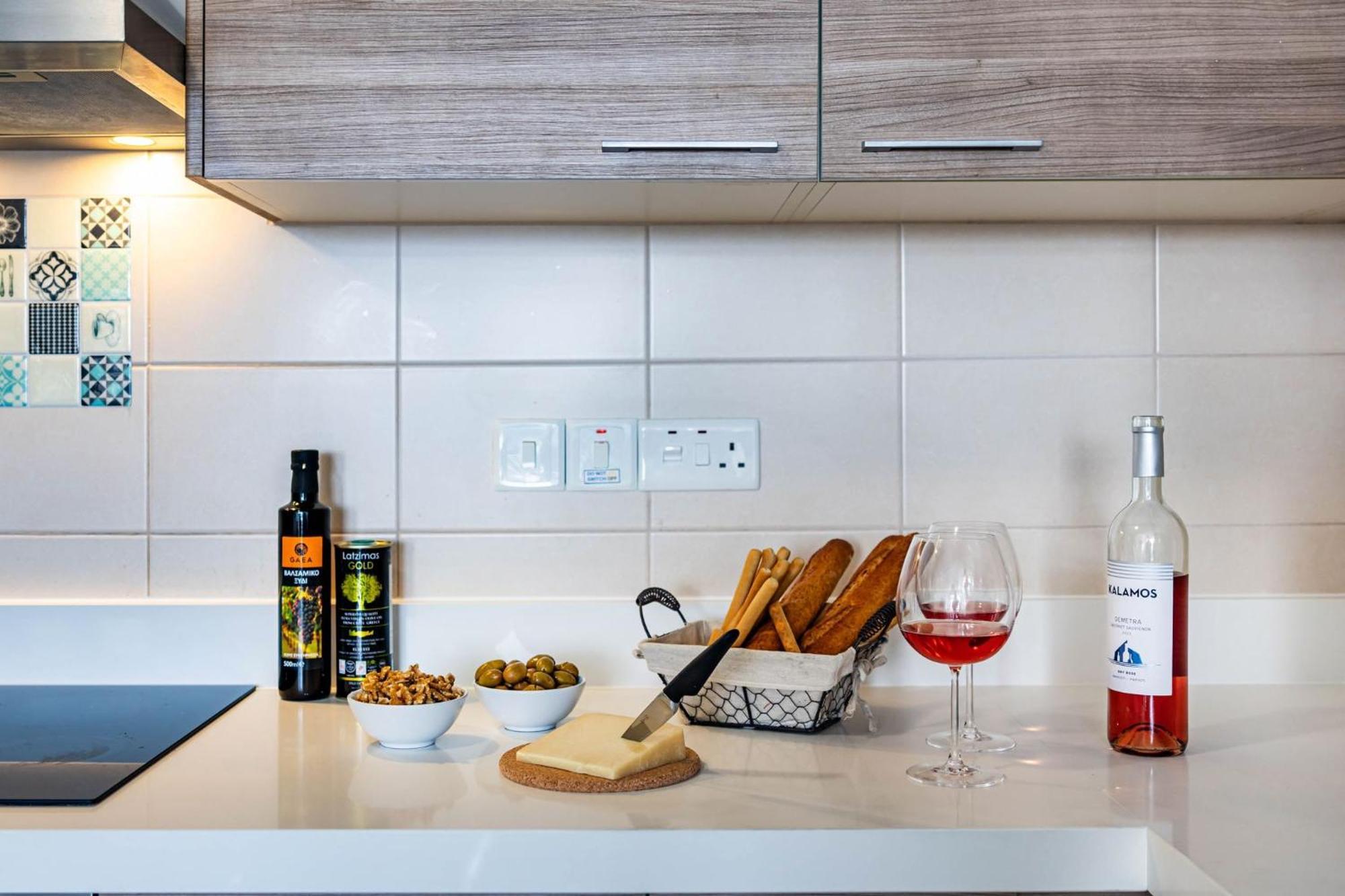 Marathon With Shared Pool * Limassol