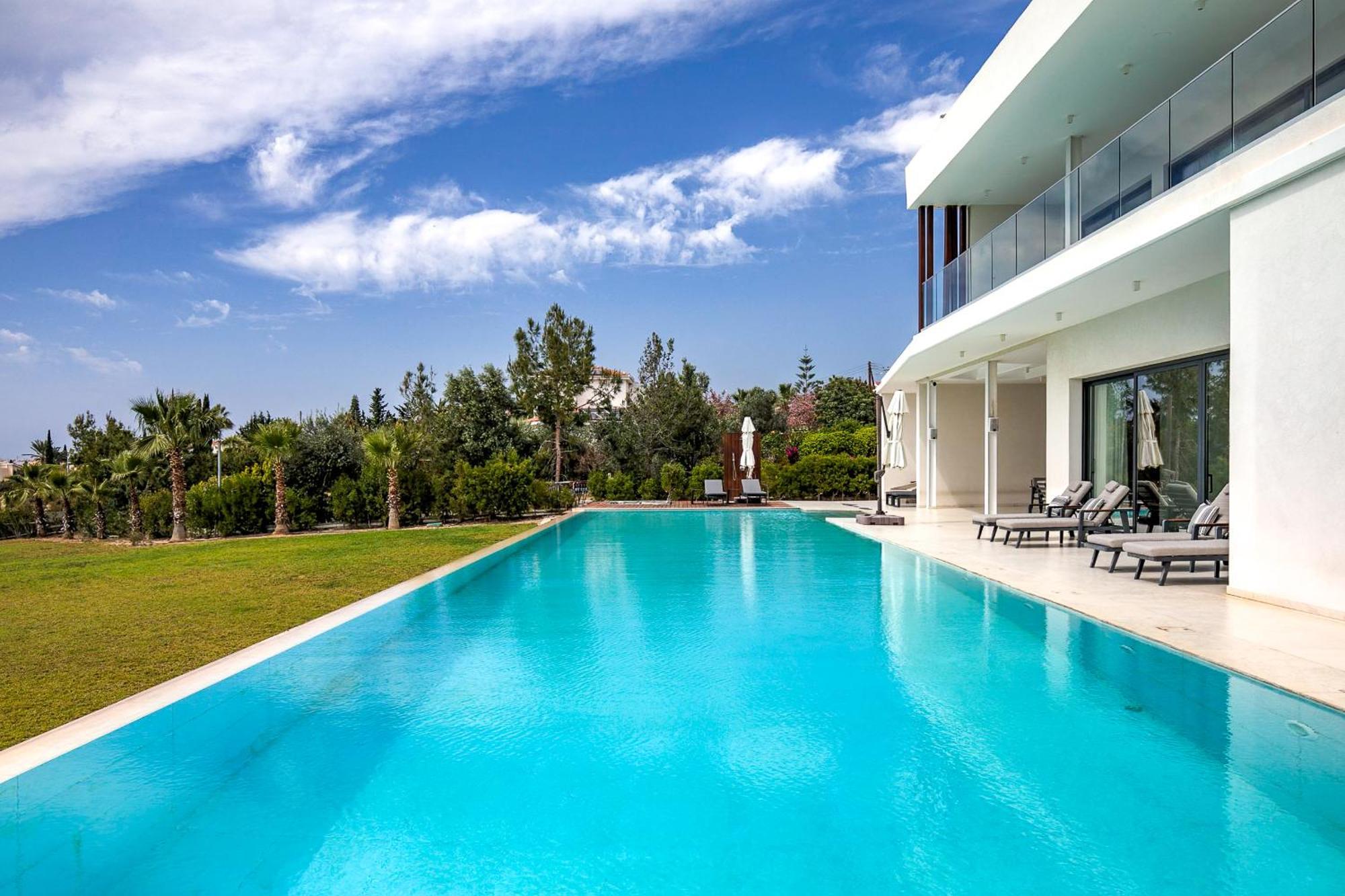 J&c Seacave Bed & Breakfast Paphos