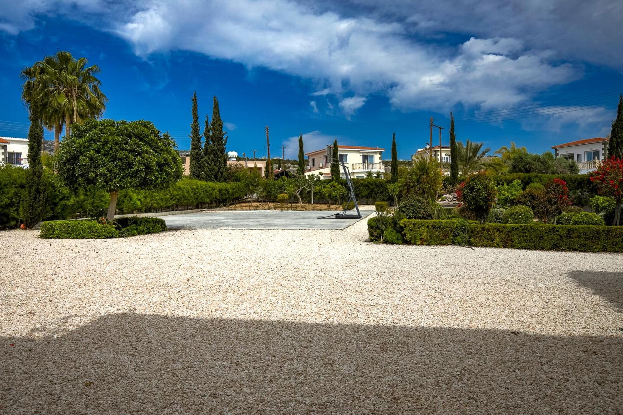 J&c Seacave Bed & Breakfast Paphos