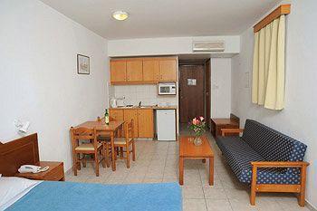 Petrosana Aparthotel