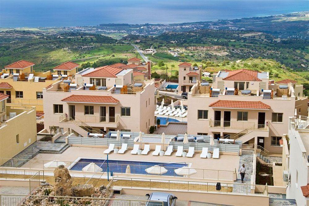 Akamas Health Farm & Aparthotel 3*