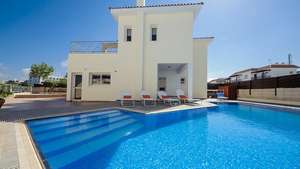 Protaras Holiday Villa 196 *