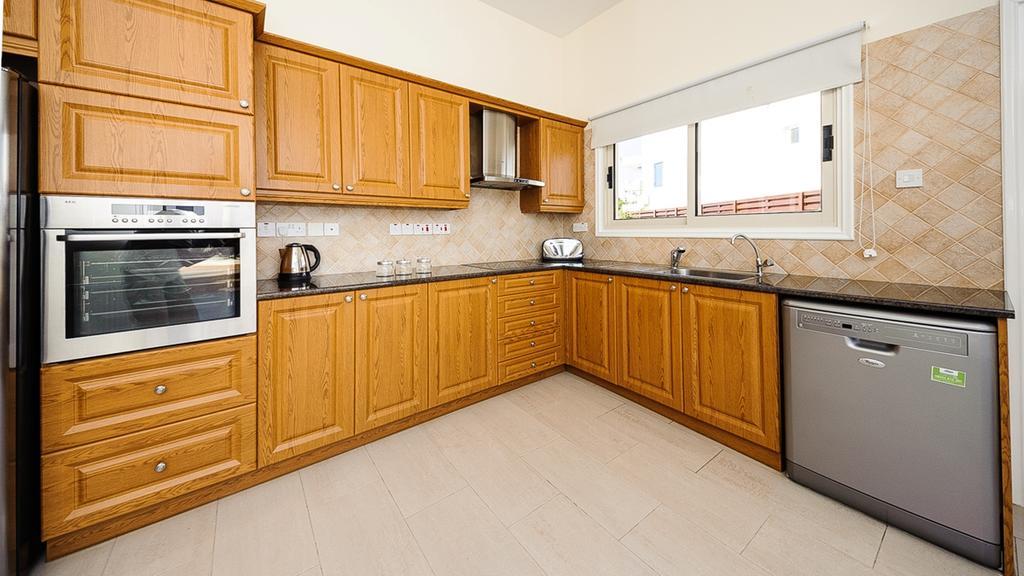 Protaras Holiday Villa 196 *