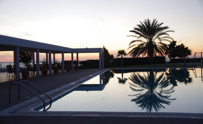 Royal Blue Hotel & Spa 4*
