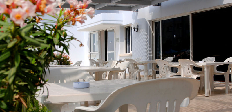 Aparthotel Blue Crane Apts 3*