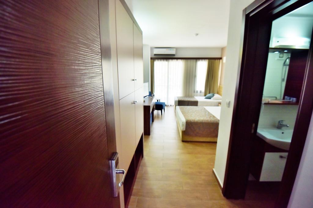 Hotel Club Simena 3*