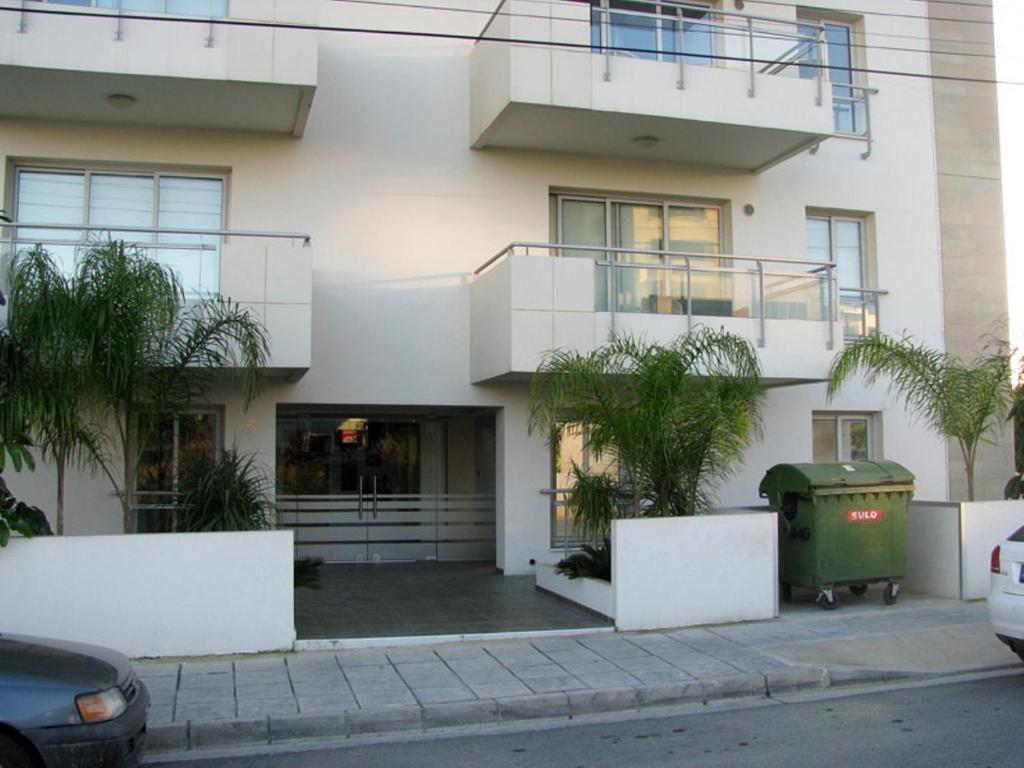 Apartment Suites *