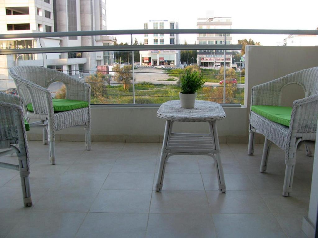 Suites Apartment *