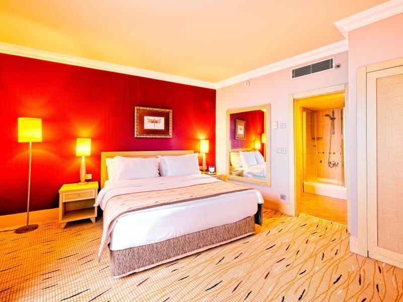 Hotel Mercure Cyprus Casino & Wellness 5*