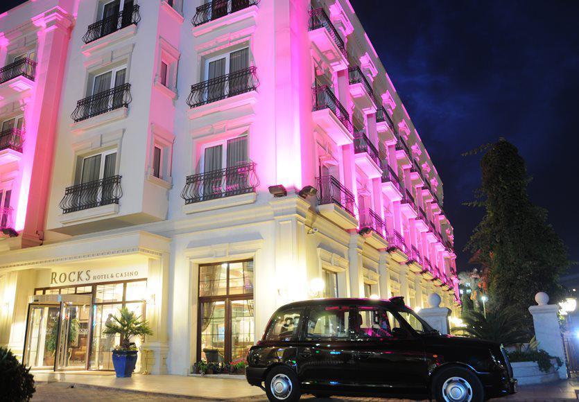 Hotel Rocks & Casino