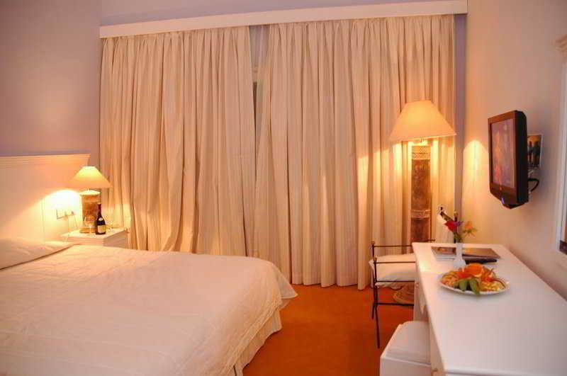 Hotel Lapethos & Casino Kyrenia (Northern Cyprus)