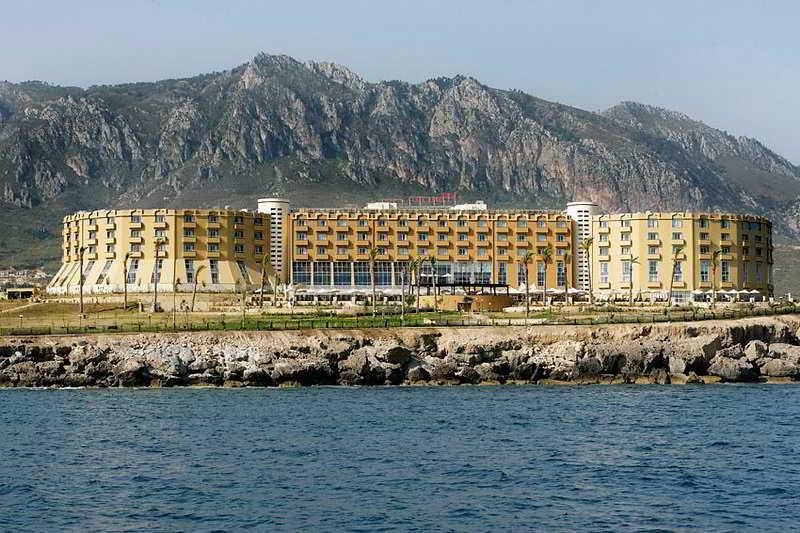 Mercure Cyprus Casino & Wellness Hotel Agios Epiktitos