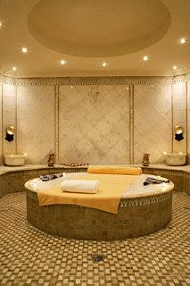 Mercure Cyprus Casino & Wellness 5*