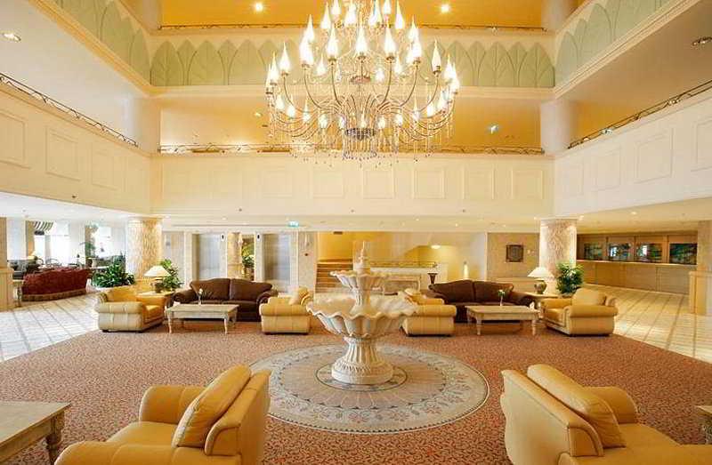 Mercure Cyprus Casino & Wellness
