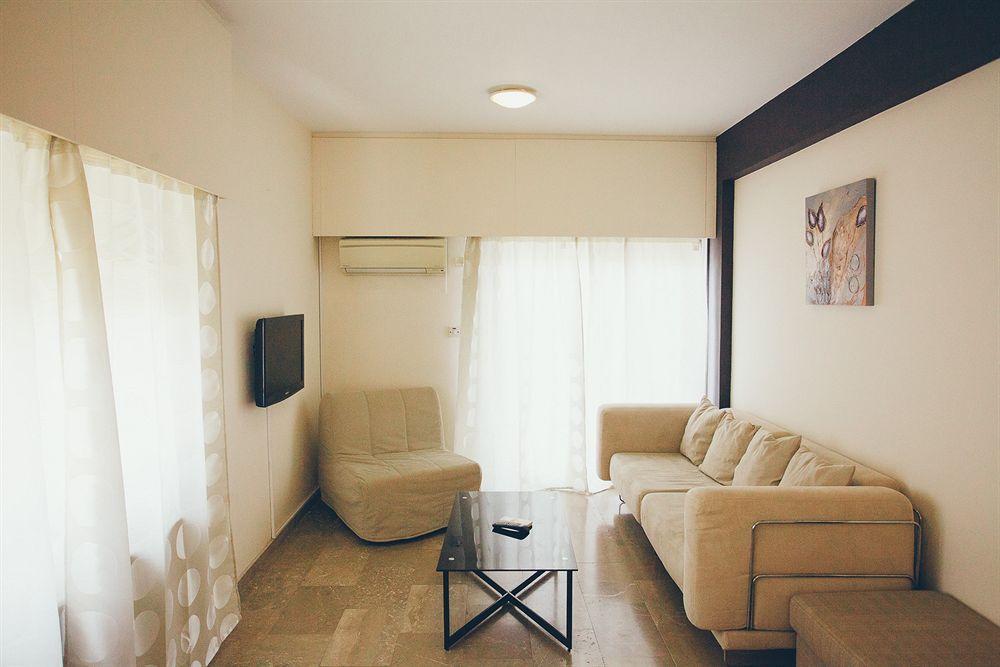 Vega Apartment *