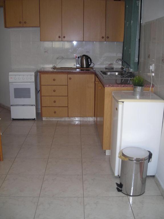 Angela Aparthotel 3*