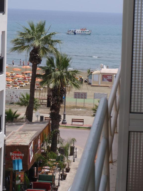 Palm Sea 2*