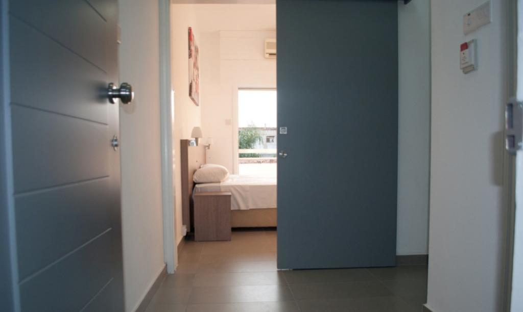 St. George Rent Lárnaca