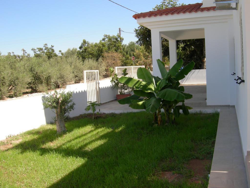 Despoina Villa