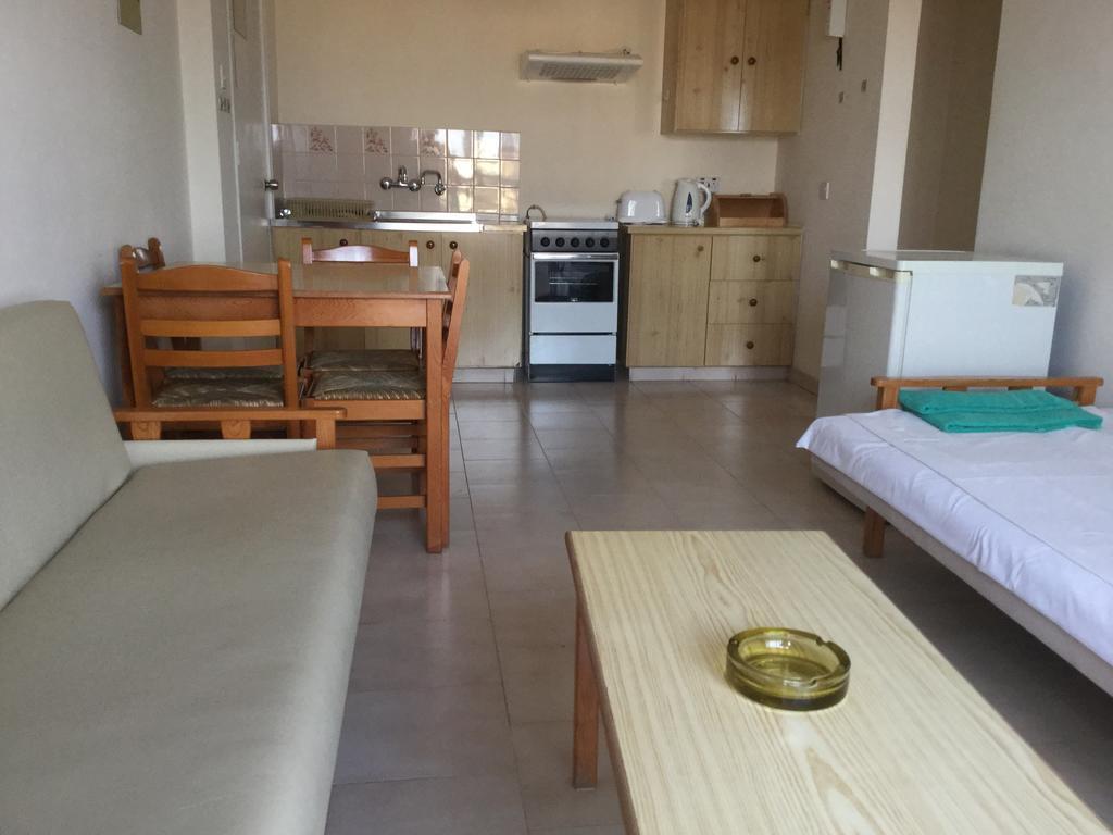 Maouris Aparthotel Protaras