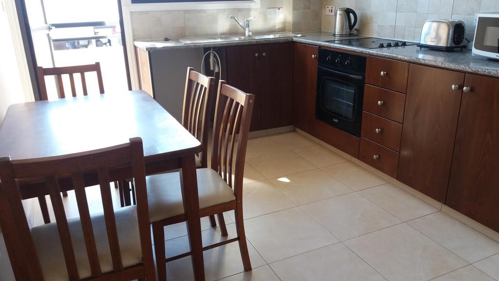 Apartment 202 Mandritis Court Larnaca