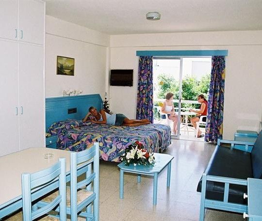 Sunny Blue Hotel Ayia Napa