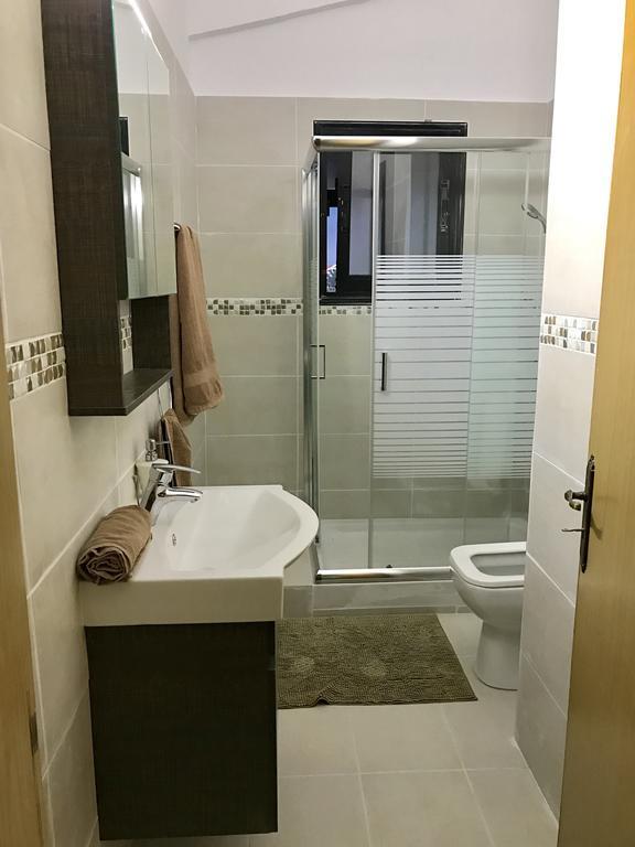 Angela Aparthotel