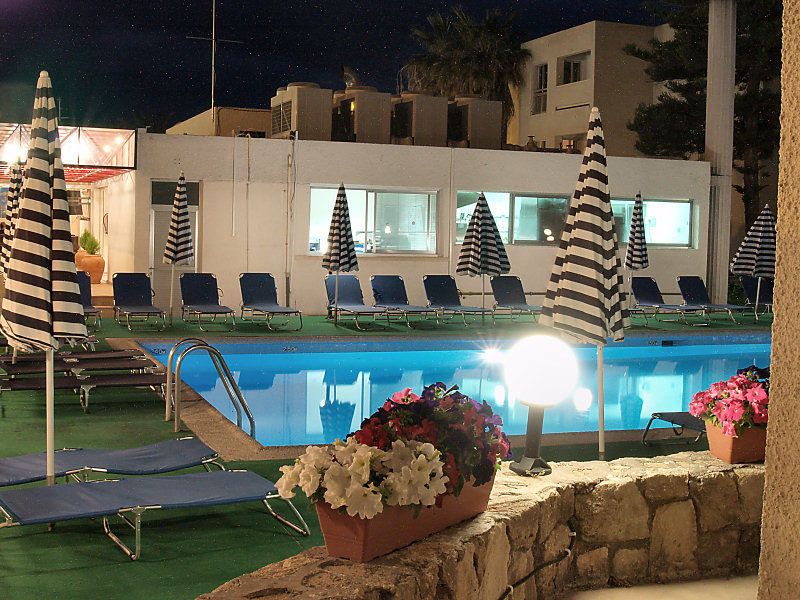 Aparthotel Daphne (adults Only) Paphos