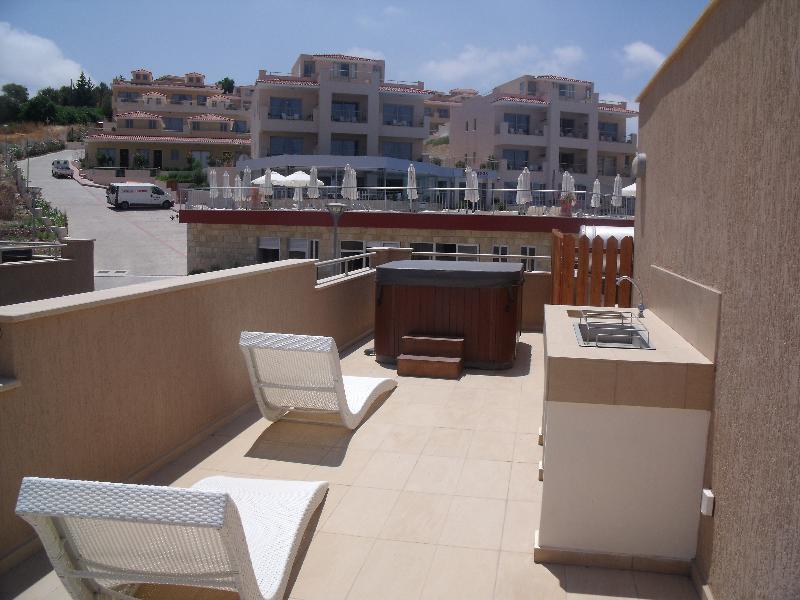 Akamas Health Farm & Aparthotel 3*