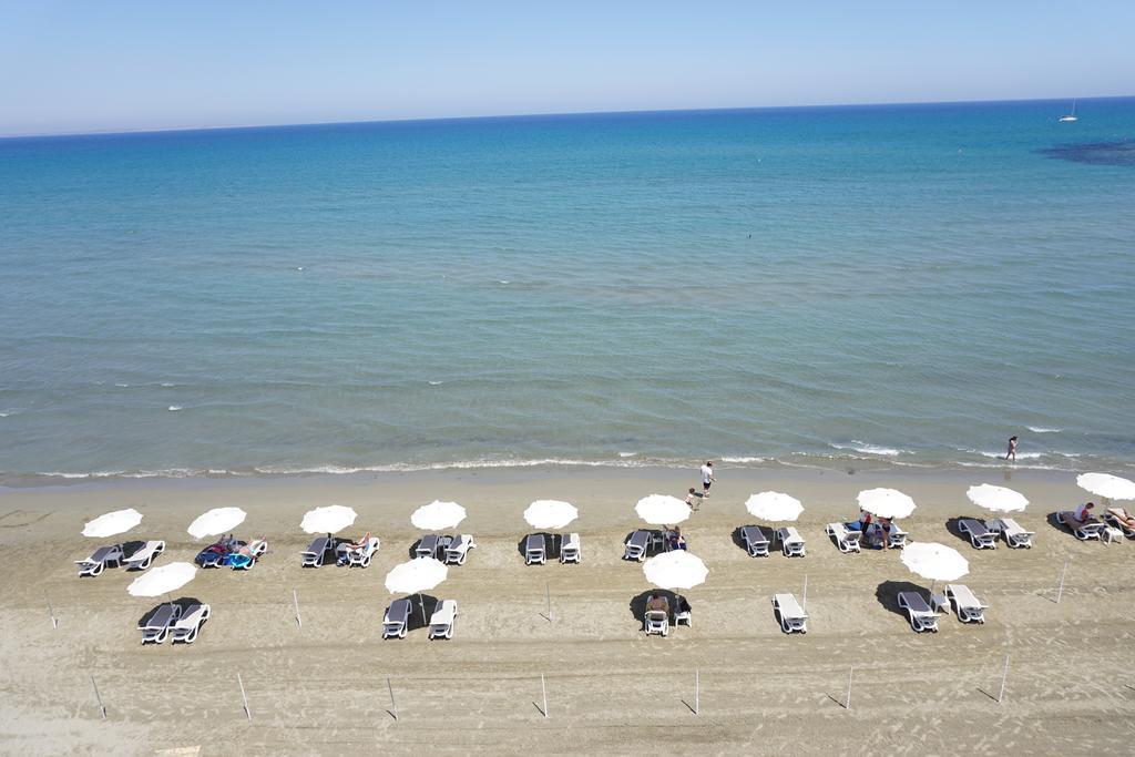 Apartment Lazuli Sea View-beachfront Ap 405 *