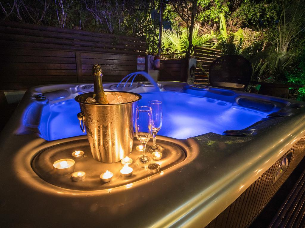 Amelie - Konnos Beach Villa Protaras