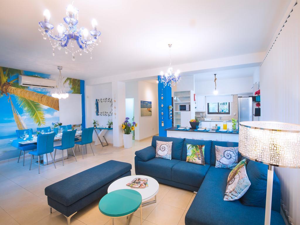 Amelie - Konnos Beach Villa Protaras