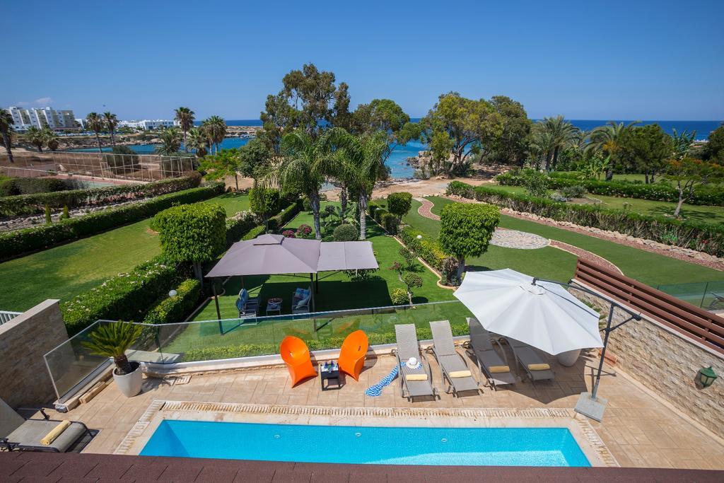 Ricky Holiday home *