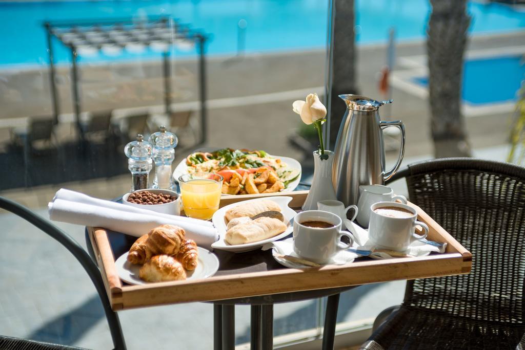 Royal Blue Hotel & Spa Hotel 4*