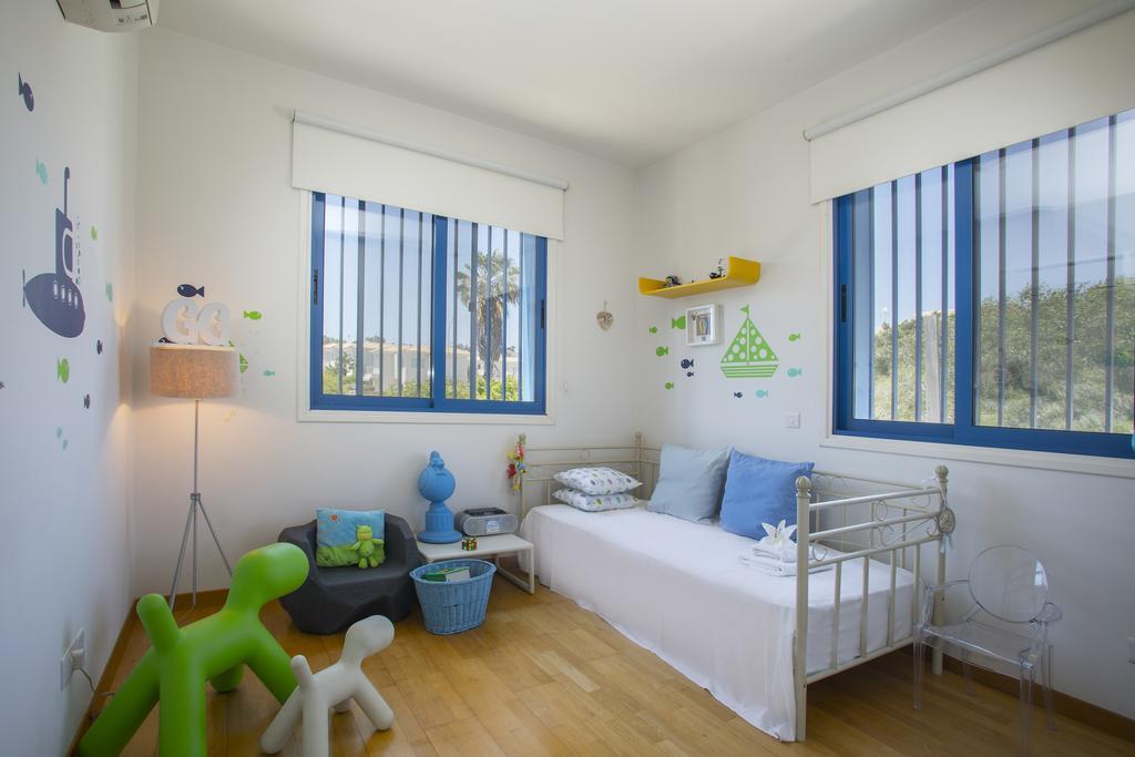 Aster Apartment *