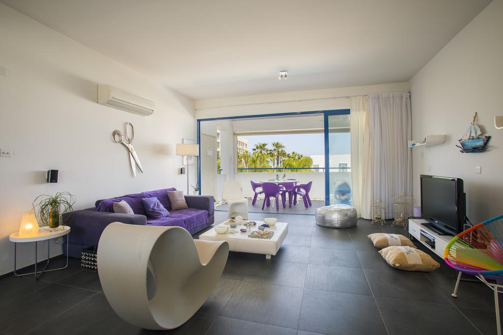 Aster Apartment *