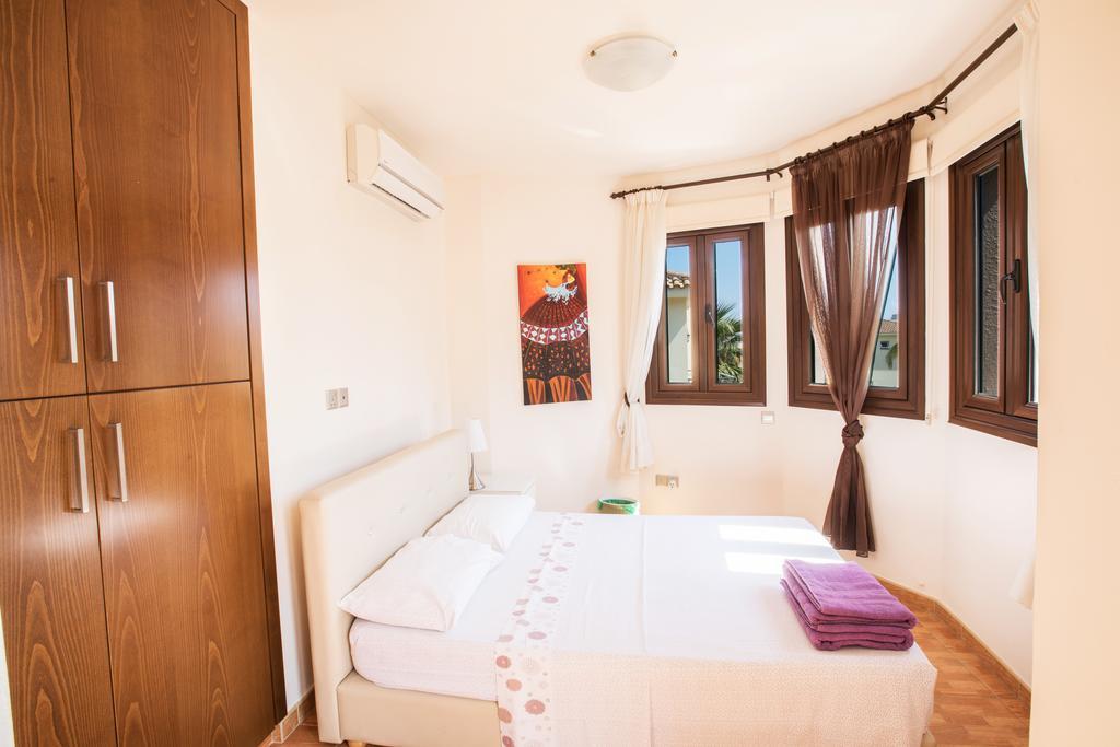 Artemisia Villa Protaras