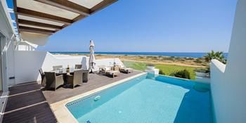 Oceanview Luxury 063