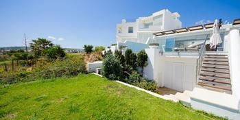 Oceanview Luxury 063