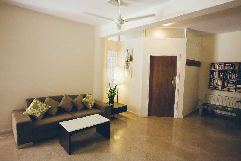 Vega Apartment *